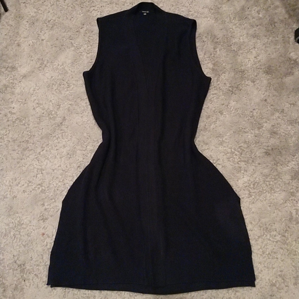 Long Black Sleeveless Cardigan